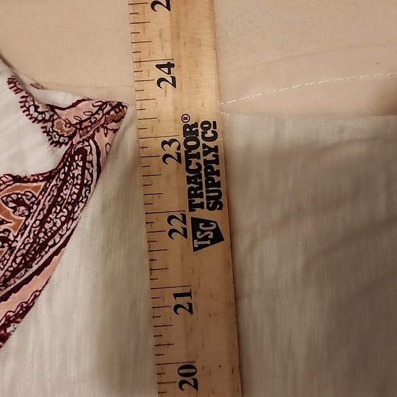 Chico's 3/4 Sleeve Applique Tee sz 3(16/18) - Picture 8 of 9